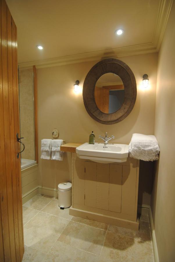 Courtyard Cottages Lymington, 2 Adults Only Extérieur photo